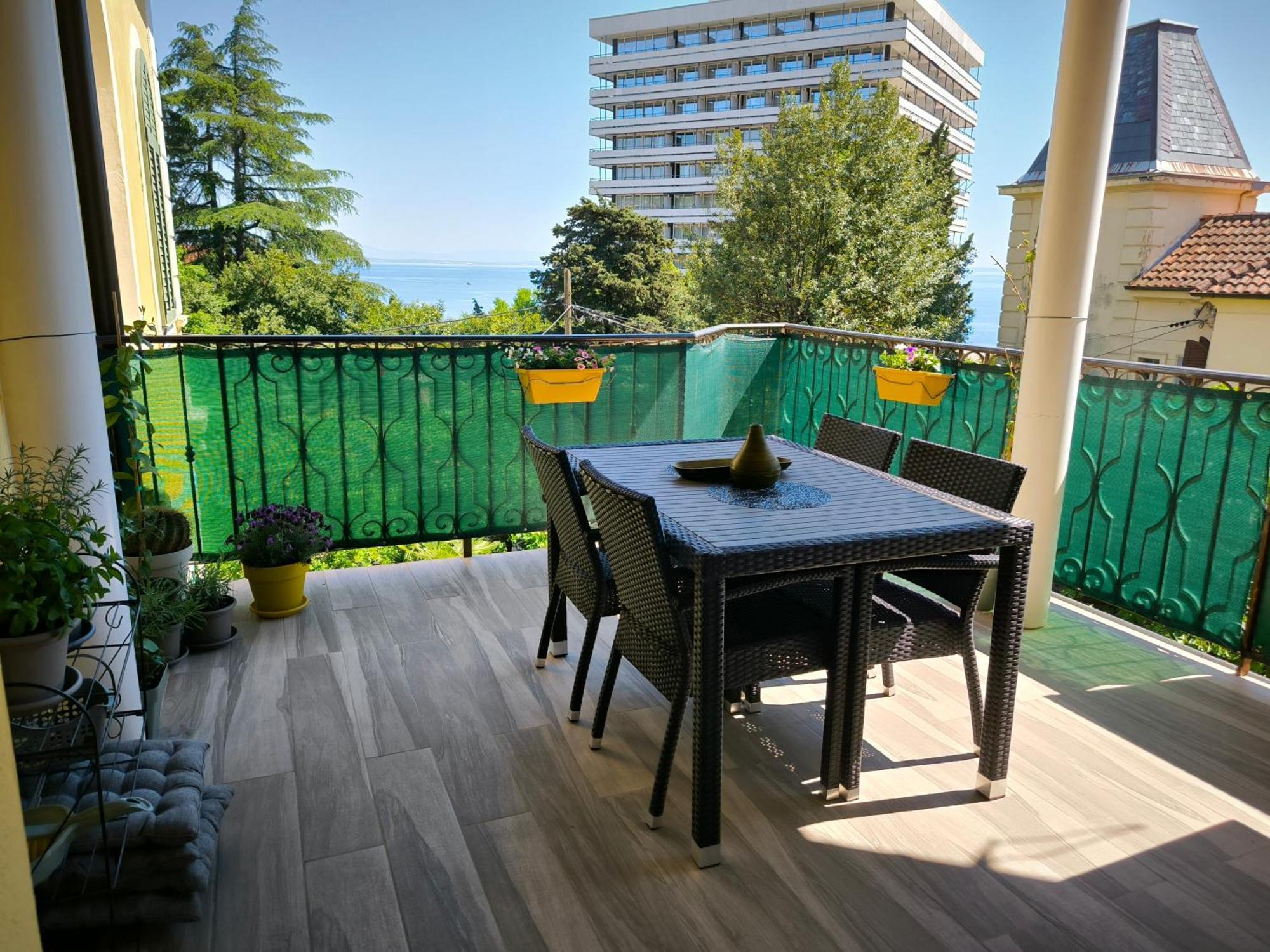 Apartment Matea Opatija Ngoại thất bức ảnh